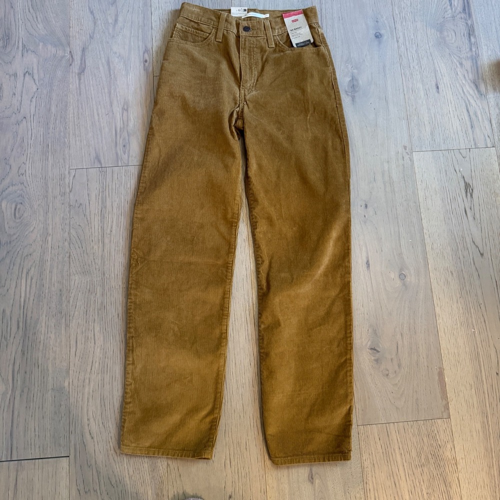 NWT‎ Levi's '94 Baggy Wide Leg Corduroy Pants Womens Size 24 x 31 Tan Beige